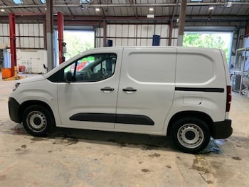 Used Citroen Berlingo 2023 for sale - 78453599: Photo