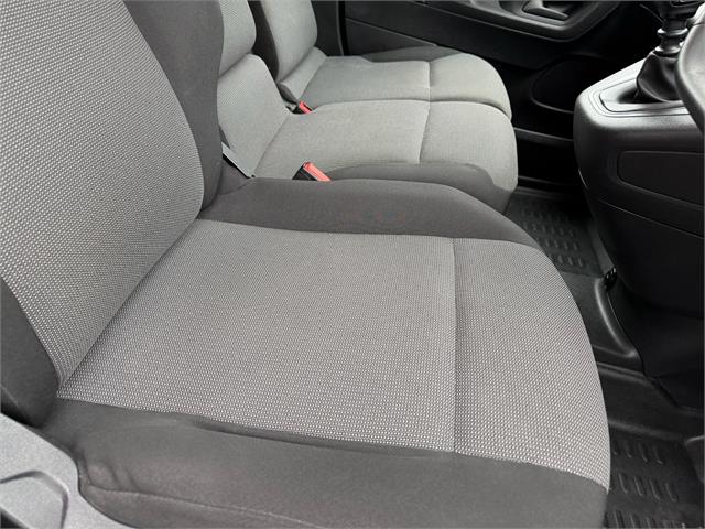 Used Peugeot Partner 2020 for sale - 76620661: Photo 6