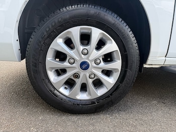 Used Ford Tourneo Custom 2021 for sale - 78409745: Photo
