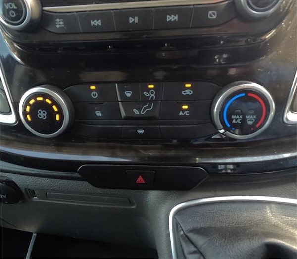 Used Ford Transit 2022 for sale - 75757663: Photo 10