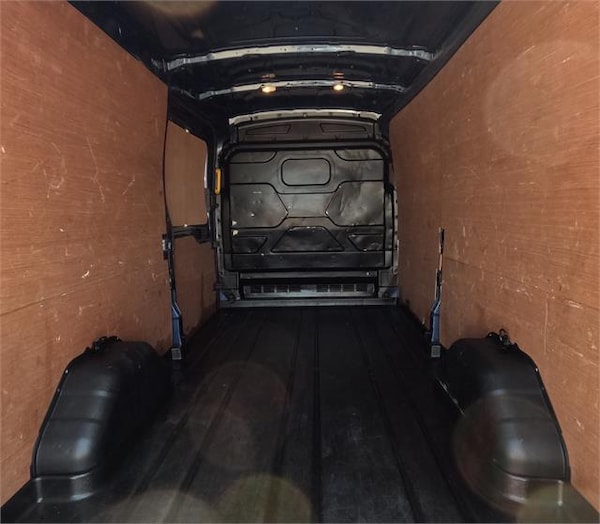 Used Ford Transit 2022 for sale - 75757663: Photo 18