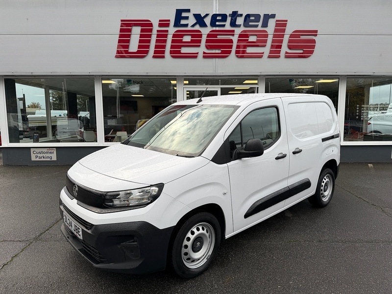 Used Vauxhall Combo 2024 for sale - 76907818: Photo 1