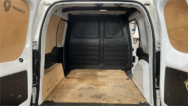 Used Renault Kangoo 2024 for sale - 76397280: Photo 8