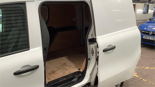 Used Renault Kangoo 2024 for sale - 76718769: Photo 8