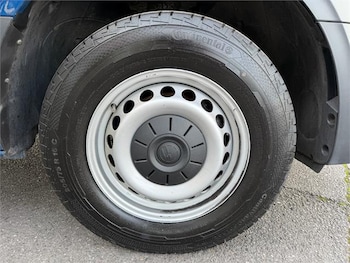 Used Volkswagen Crafter 2022 for sale - 76620667: Photo