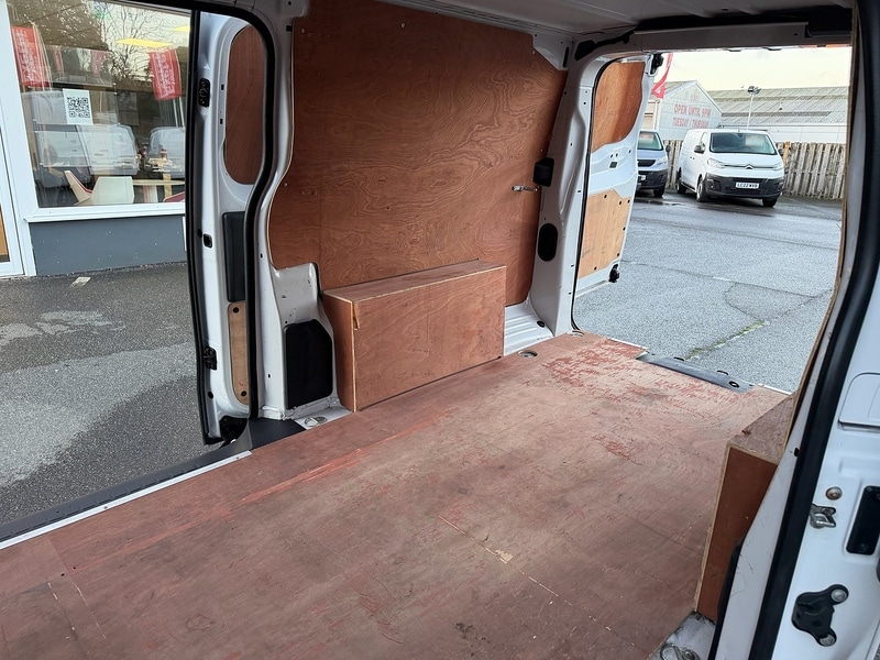 Used Vauxhall Vivaro 2022 for sale - 76907832: Photo 20