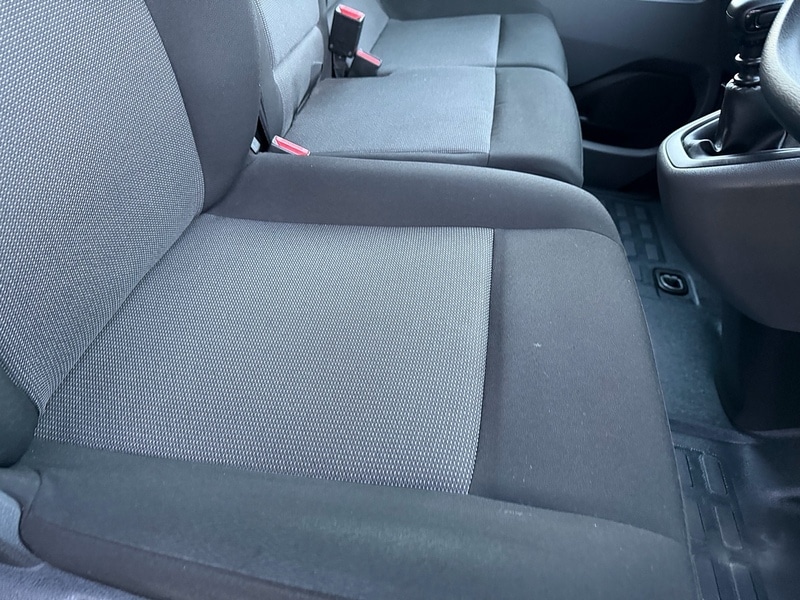 Used Vauxhall Vivaro 2022 for sale - 76907832: Photo 6