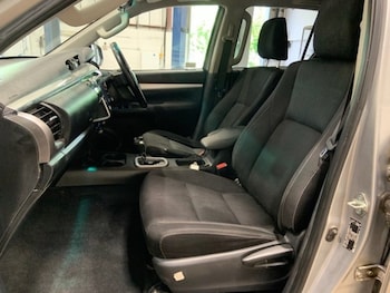 Used Toyota Hilux 2021 for sale - 78512164: Photo