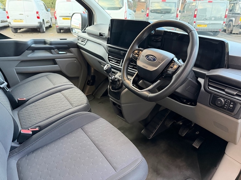Used Ford Transit Custom 2024 for sale - 76907828: Photo 5
