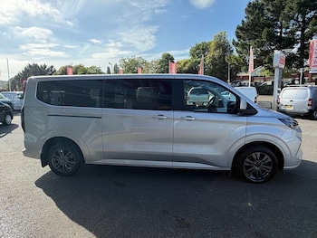 Used Ford Tourneo Custom 2024 for sale - 78579224: Photo