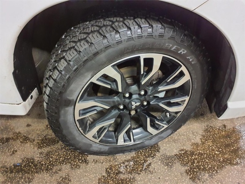 Used Mitsubishi Outlander 2018 for sale - 77260848: Photo 7