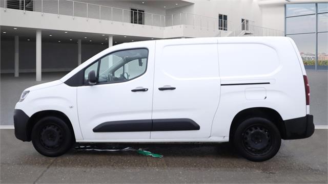 Used Citroen Berlingo 2020 for sale - 76397276: Photo 3