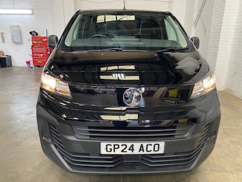 Used Vauxhall Vivaro 2024 for sale - 79251339: Photo