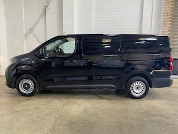 Used Vauxhall Vivaro 2024 for sale - 79251339: Photo