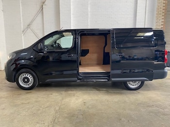 Used Vauxhall Vivaro 2024 for sale - 79251339: Photo