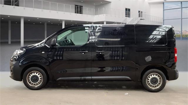Used Vauxhall Vivaro 2020 for sale - 76718772: Photo 3