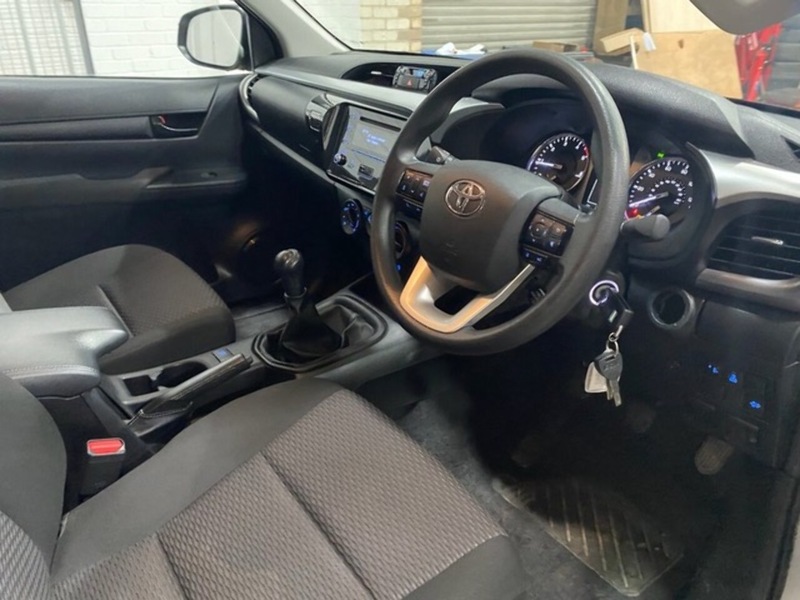 Used Toyota Hilux 2021 for sale - 77034301: Photo 5