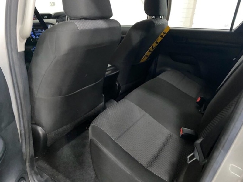 Used Toyota Hilux 2021 for sale - 77034301: Photo 6