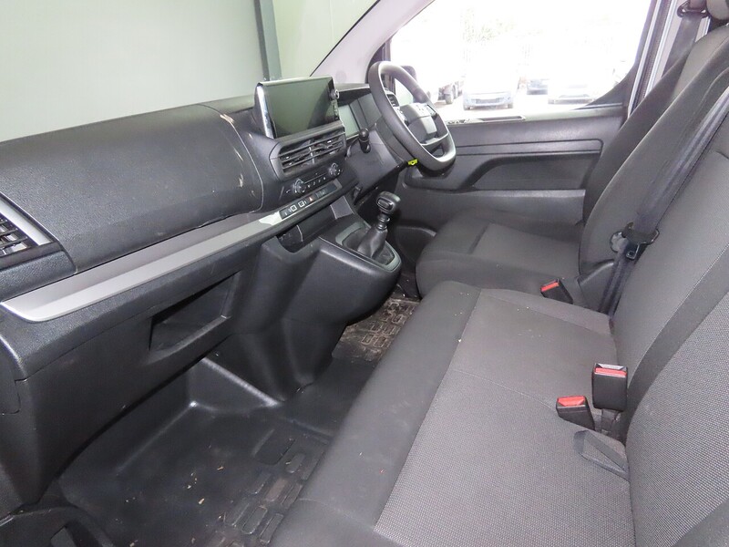 Used Vauxhall Vivaro 2024 for sale - 77677119: Photo 5