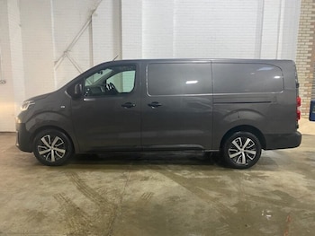 Used Toyota ProAce 2023 for sale - 77222987: Photo