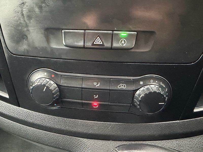 Used Mercedes-Benz Vito 2021 for sale - 76907835: Photo 12