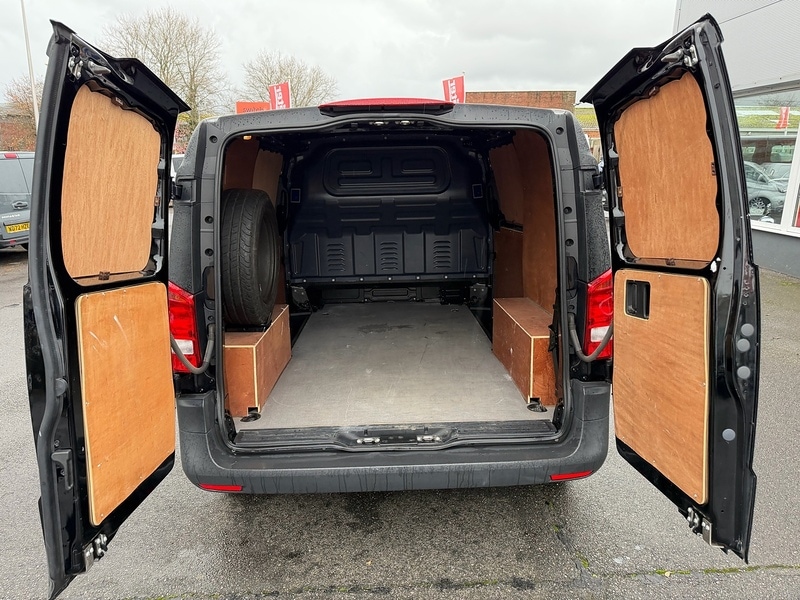 Used Mercedes-Benz Vito 2021 for sale - 76907835: Photo 17