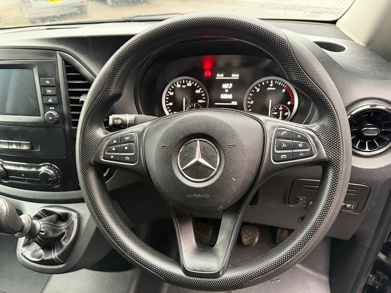 Used Mercedes-Benz Vito 2021 for sale - 76907835: Photo 8