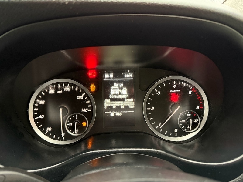 Used Mercedes-Benz Vito 2021 for sale - 76907835: Photo 9