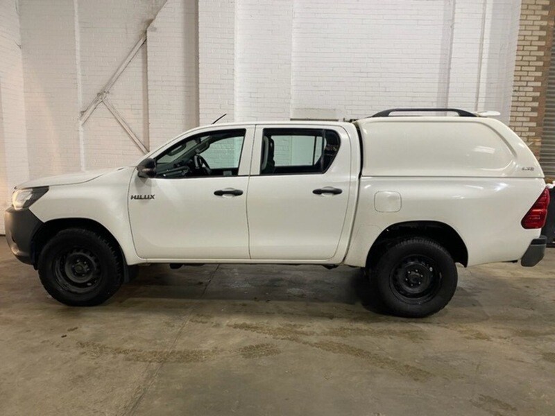 Used Toyota Hilux 2020 for sale - 77789006: Photo 3
