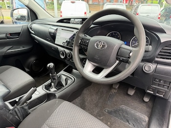 Used Toyota Hilux 2020 for sale - 78710845: Photo