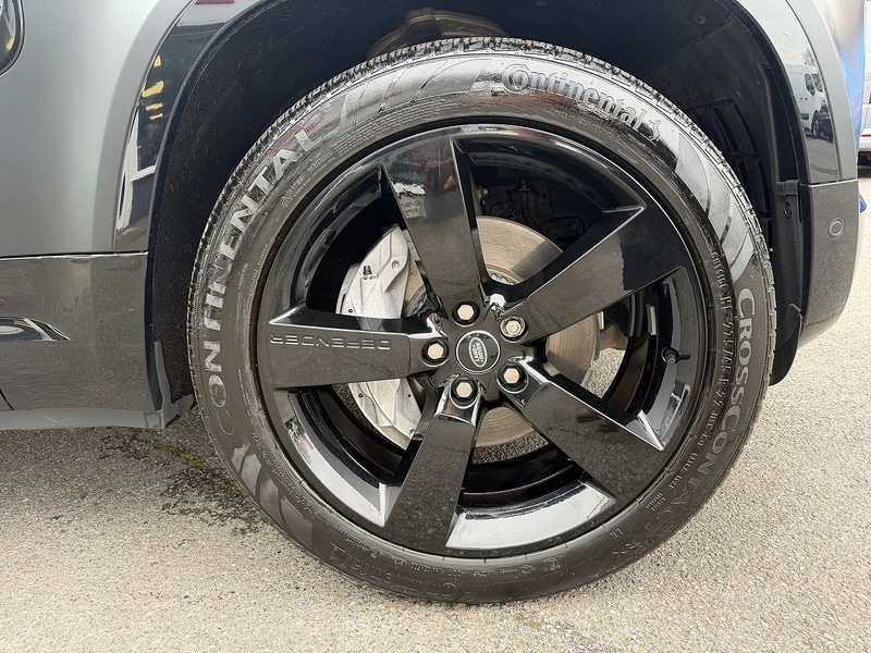 Used Land Rover Defender 110 for sale - 77781100: Photo 3