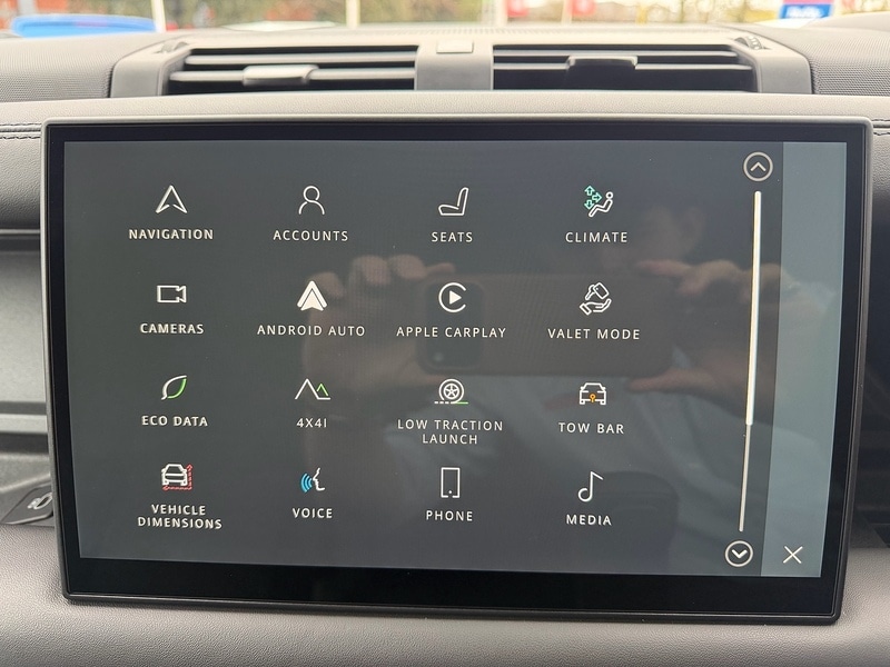 Used Land Rover Defender 110 for sale - 77781100: Photo 9