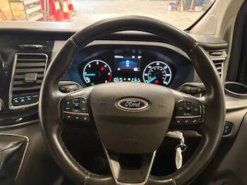 Used Ford Tourneo Custom 2022 for sale - 79689780: Photo