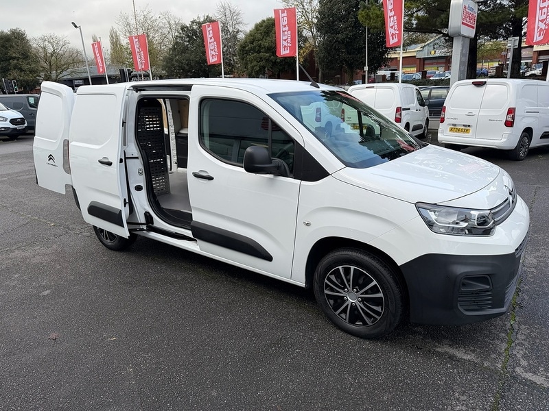 Used Citroen Berlingo 2020 for sale - 76907819: Photo 4