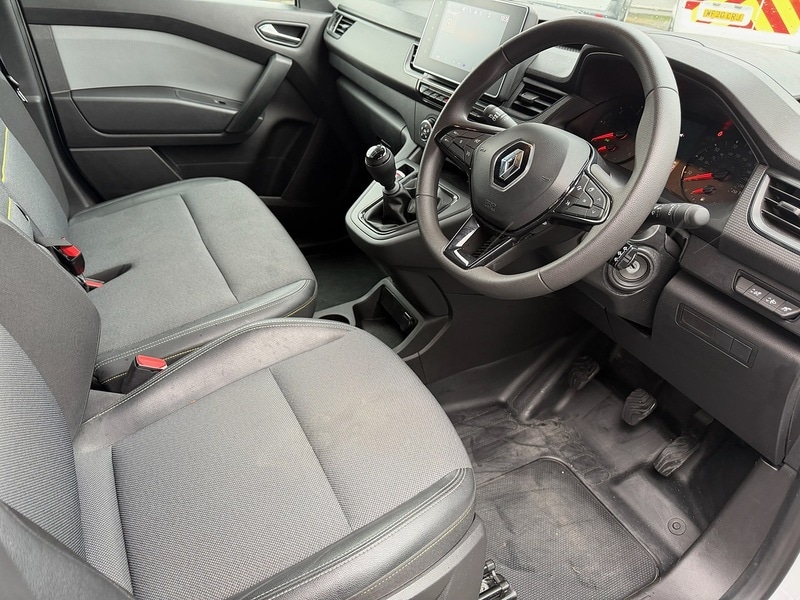 Used Renault Kangoo 2024 for sale - 76907841: Photo 5