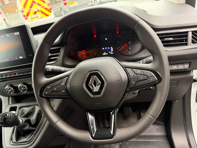 Used Renault Kangoo 2024 for sale - 76907841: Photo 8