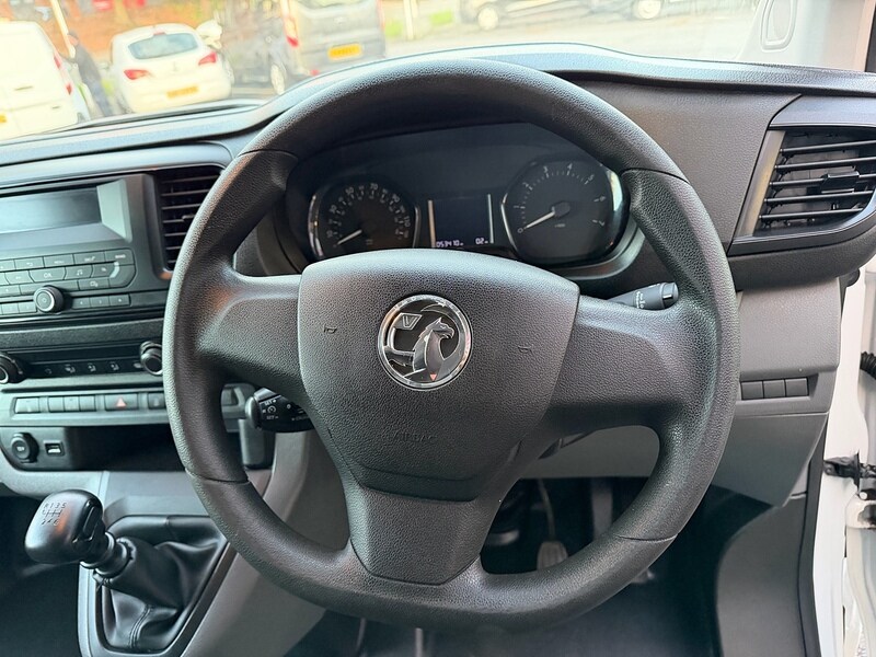 Used Vauxhall Vivaro 2019 for sale - 77846417: Photo 10