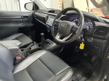 Used Toyota Hilux 2021 for sale - 78512167: Photo