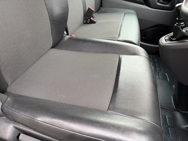 Used Vauxhall Vivaro 2020 for sale - 76907869: Photo 5