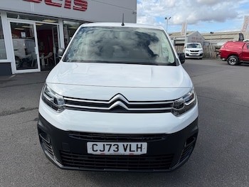 Used Citroen Berlingo 2023 for sale - 79494558: Photo