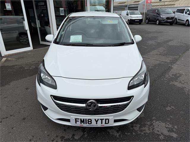 Used Vauxhall Corsa 2018 for sale - 76620673: Photo 2