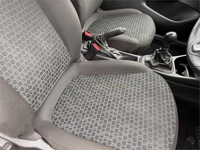 Used Vauxhall Corsa 2018 for sale - 76620673: Photo 5