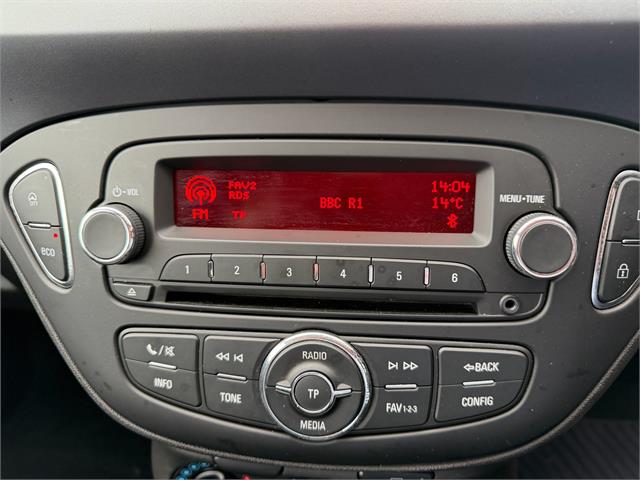 Used Vauxhall Corsa 2018 for sale - 76620673: Photo 9