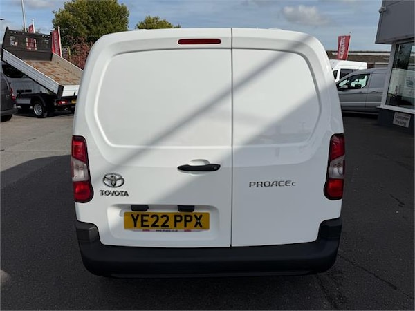 Used Toyota ProAce 2022 for sale - 75757694: Photo 15