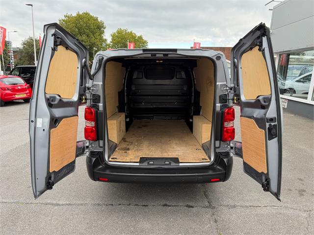 Used Peugeot Expert 2023 for sale - 76620648: Photo 17