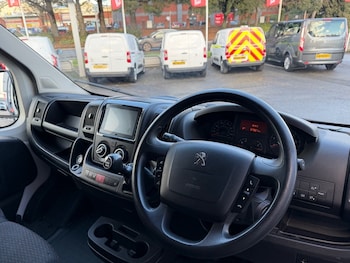 Used Peugeot Boxer 2023 for sale - 77188931: Photo