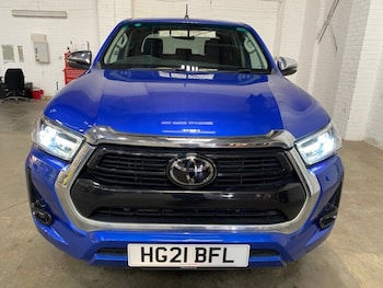 Used Toyota Hilux 2021 for sale - 79082523: Photo
