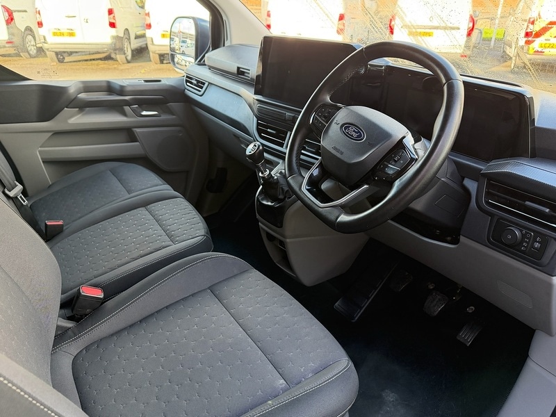 Used Ford Transit Custom 2024 for sale - 76907820: Photo 5