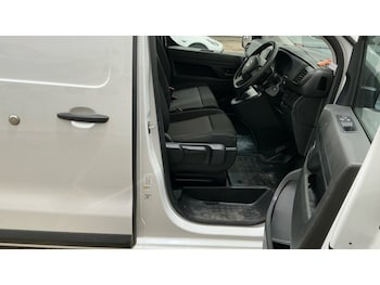 Used Vauxhall Vivaro 2023 for sale - 79233943: Photo