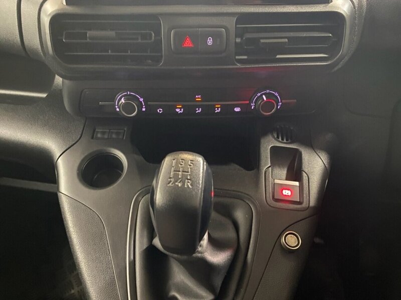 Used Peugeot Partner 2021 for sale - 77984897: Photo 6